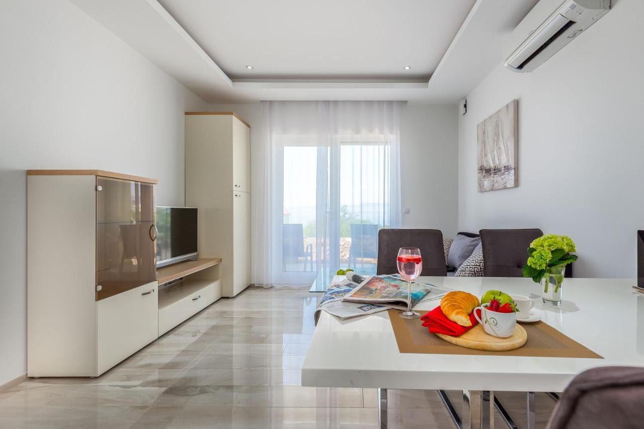 Luxury Apartments Kostrena With Pool 2 Esterno foto