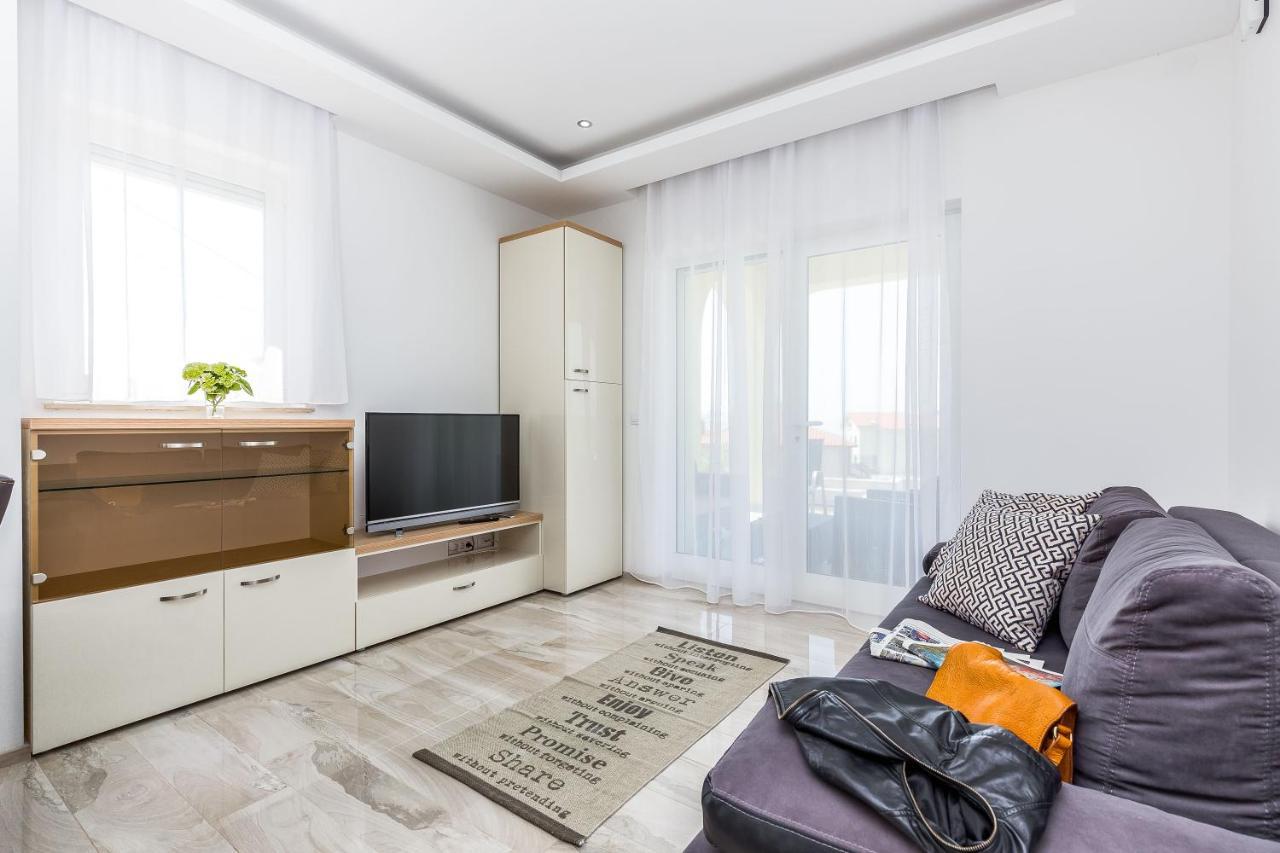 Luxury Apartments Kostrena With Pool 2 Esterno foto