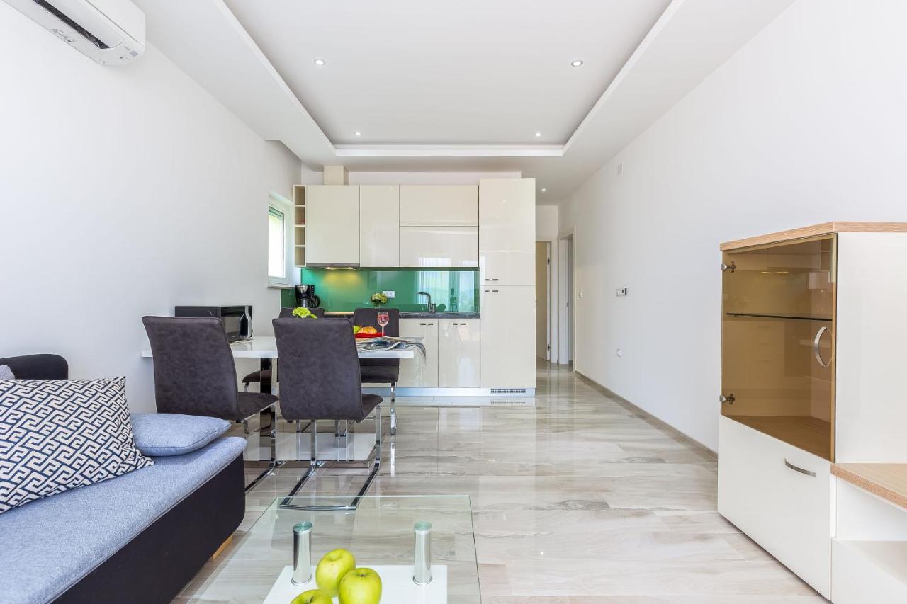 Luxury Apartments Kostrena With Pool 2 Esterno foto