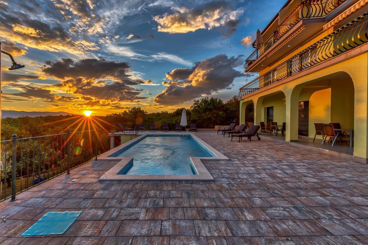 Luxury Apartments Kostrena With Pool 2 Esterno foto